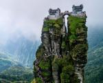 梵净山旅游哪个季节比较适宜？