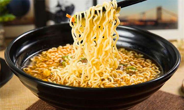 方便面是谁发明的