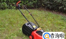 如何挑选家用割草机？