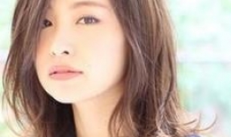 今年流行中长碎发发型图片 修颜减龄都适合