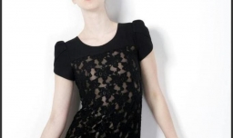 30岁的女人如何搭配衣服？