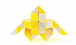 48魔尺怎么拼成战斗机