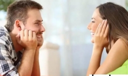 男朋友对谁都很冷怎么办