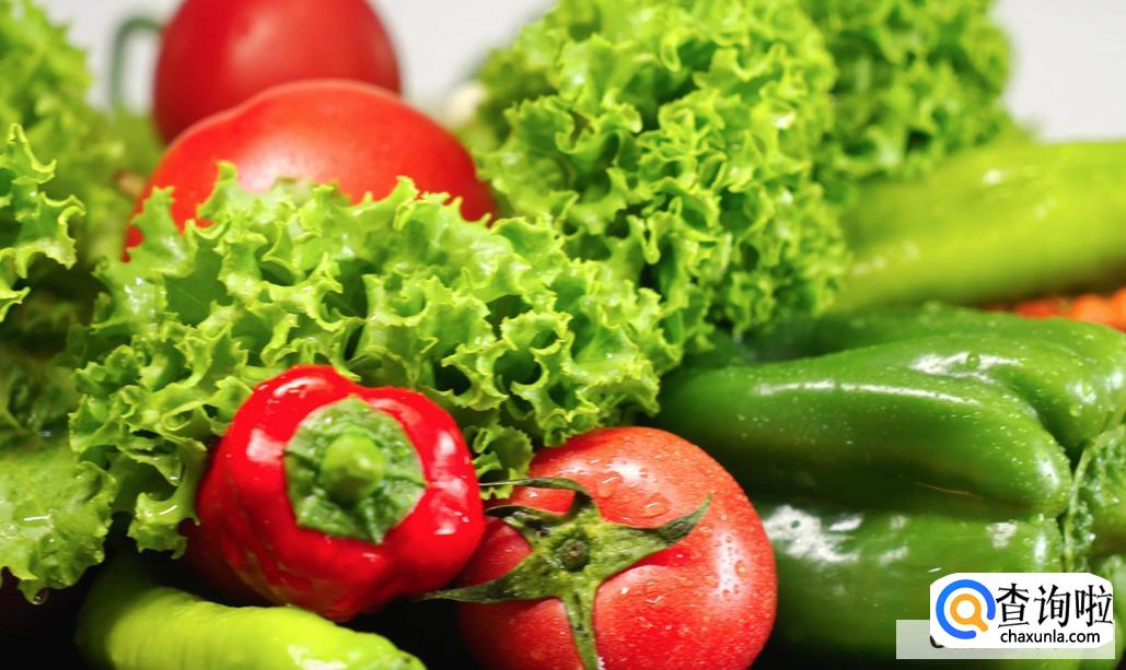 宝宝舌苔厚白是怎么回事