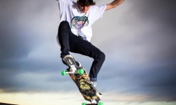 怎样快速学会滑板。