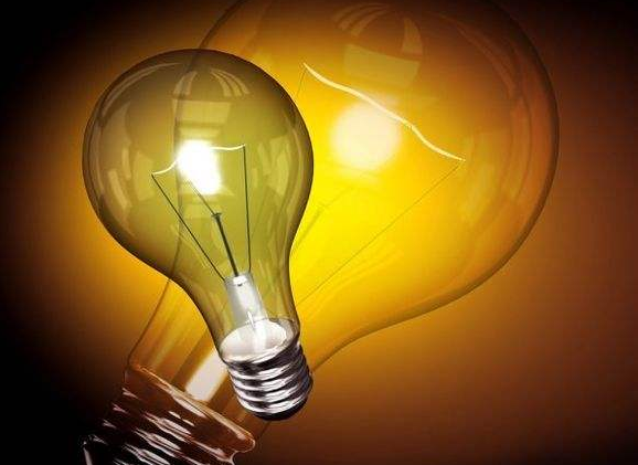 爱迪生发明电灯的故事主要讲了什么