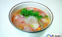 五花肉粉丝水萝卜汤的家常做法