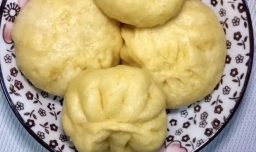 怎样做美味的南瓜包子？