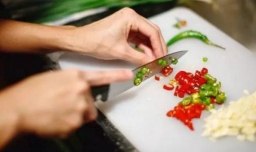 切辣椒手好辣应该怎么办