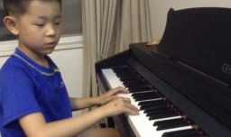 练习钢琴左右手怎么配合