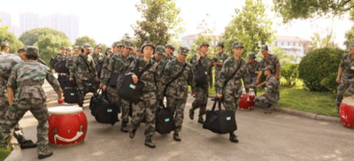 女兵新兵三个月都训练什么