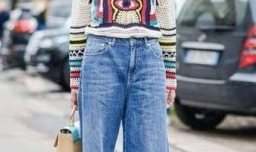 牛仔阔腿裤如何搭配上衣