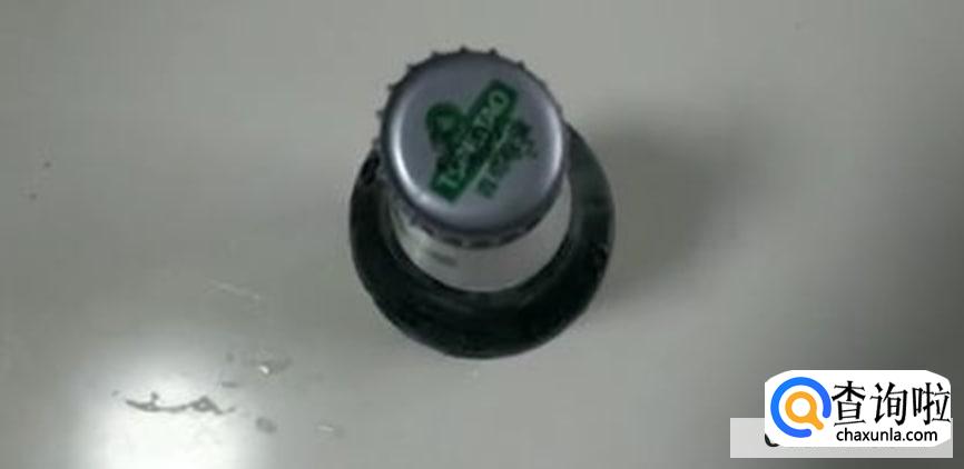 如何用筷子开啤酒瓶