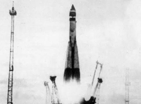 世界上第一颗人造卫星