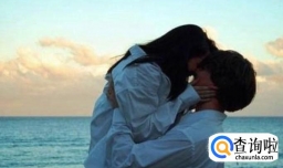 怎么让女朋友感动