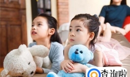 如何预防孩子模仿电视节目中的危险镜头？