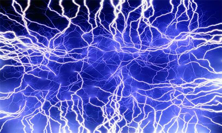 为什么会打雷闪电的原理