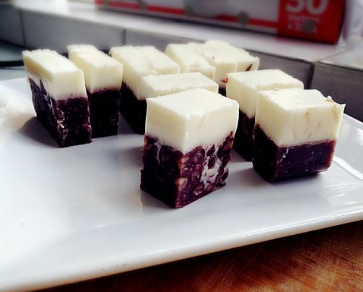 牛奶红豆糕的做法