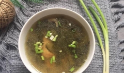 如何做酸菜瘦肉汤好喝？