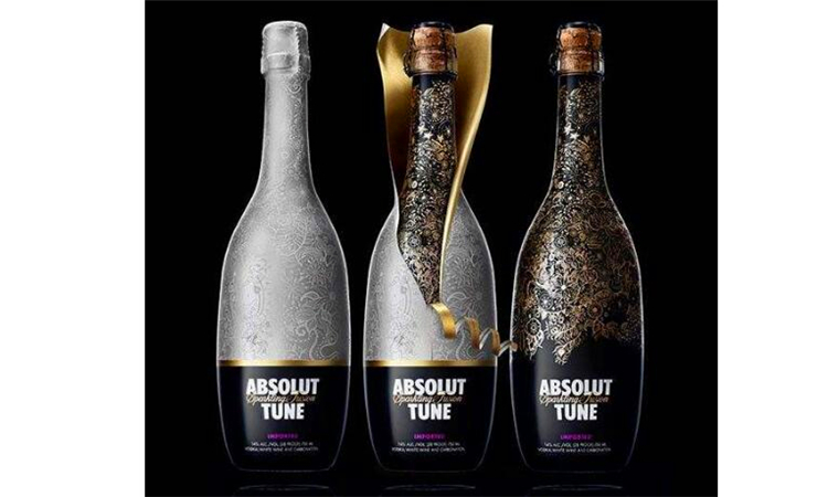 伏特加属于什么酒