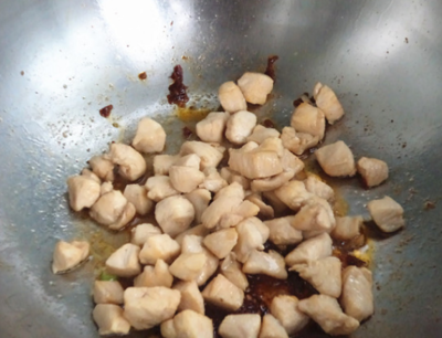 麻辣鸡丁的做法