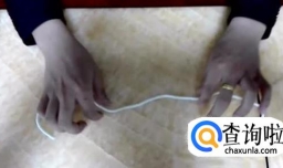 怎样变简单的小魔术（手指瞬间解脱方法详解）