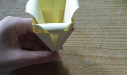 DIY折纸牵牛花制作方法