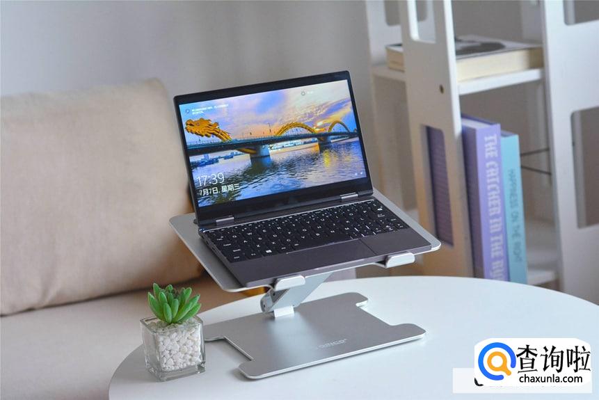 电脑屏幕是不是越大越好