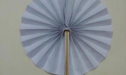 如何用雪糕棍做扇子