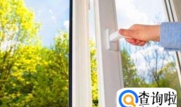 怎样才能轻松去除厨房内的油烟味？