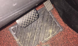 怎么样开自动挡汽车一：自动挡汽车如何起步