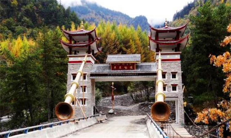 羊茸哈德海拔多高