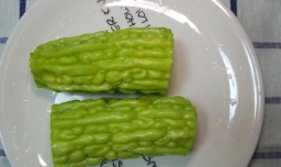 怎样做美味的苦瓜香蕉减肥餐