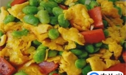 应季而食，蚕豆胡萝卜炒鸡蛋营养极高，不懂吃可惜了