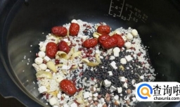 如何用电饭煲煮八宝粥