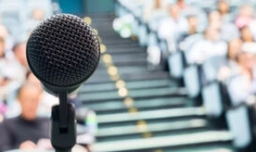 演讲稿的开头语和结束语分别有哪些？