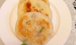 葱末肉馅煎饼的家常做法