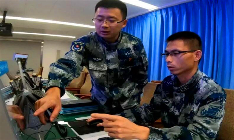 一丝不苟的苟是什么意思