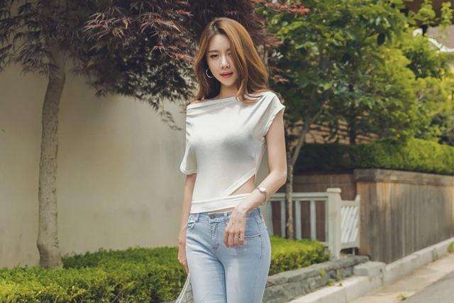 为什么用小蛮腰形容女子细腰