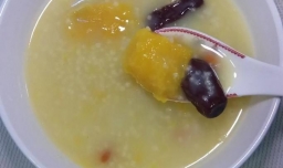 怎样做美味的南瓜红枣小米汤？