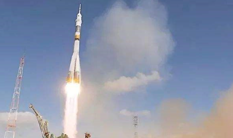 中国人谁发明了火箭