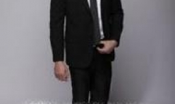 黑西装白衬衣搭配什么领带比较好？