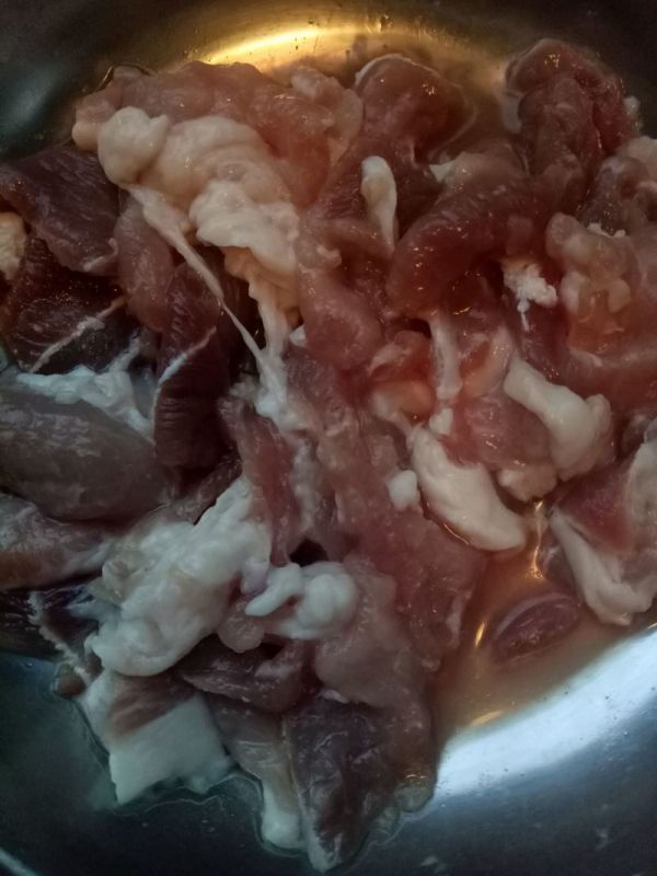 山药醋溜肉片汤的做法