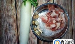 萝卜炖后腿肉的做法