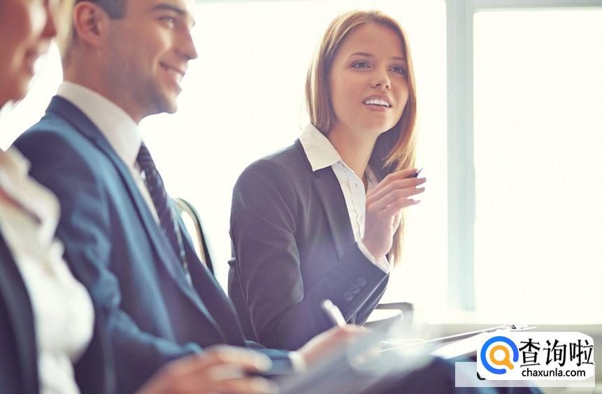 职场上用不用拍领导马屁