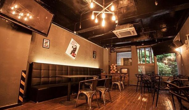 酒馆和酒吧的区别