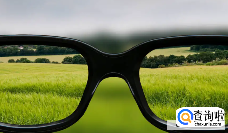 近视眼镜片花的一塌糊涂怎么办