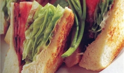 三明治热量是多少 可以控制的数值