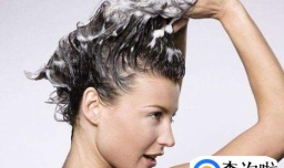 如何让头发不毛躁、干枯