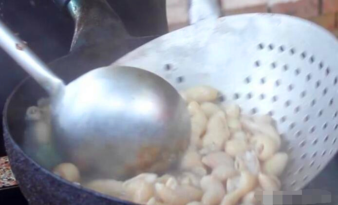 四川肥肠鸡正宗的做法